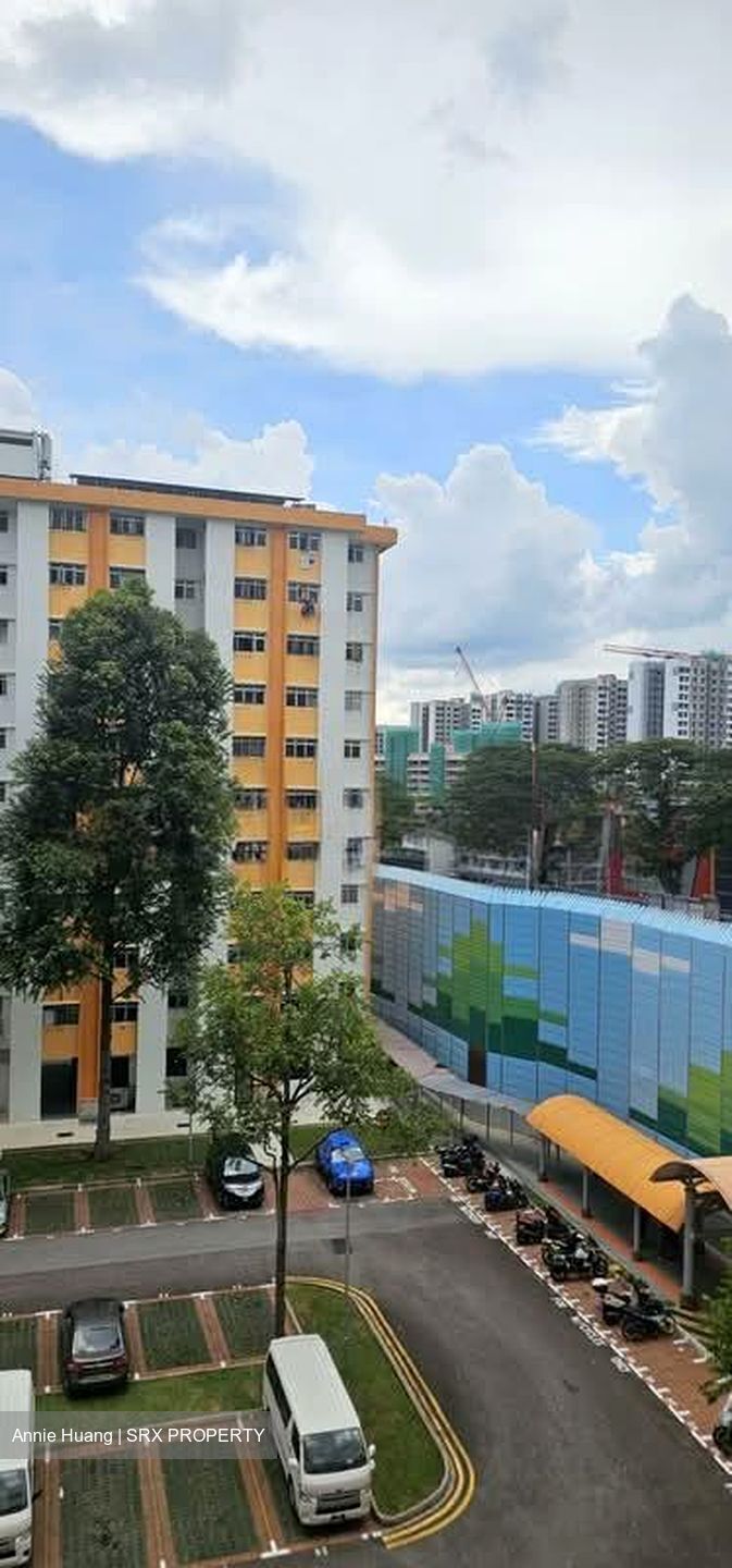Blk 124 Ang Mo Kio Avenue 6 (Ang Mo Kio), HDB 3 Rooms #573545141